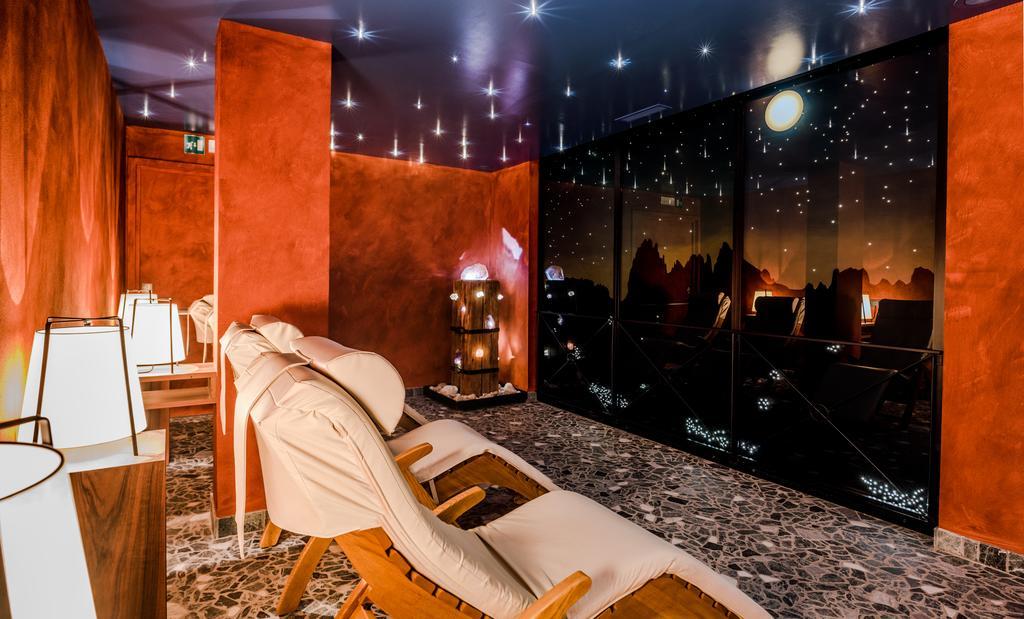 Vitalpina Hotel Dosses Santa Cristina Val Gardena Esterno foto