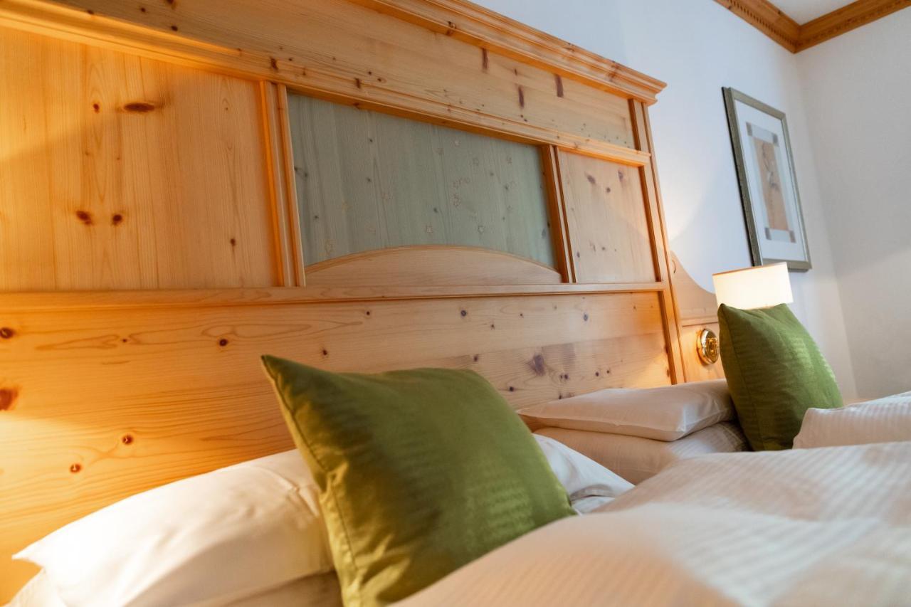 Vitalpina Hotel Dosses Santa Cristina Val Gardena Esterno foto