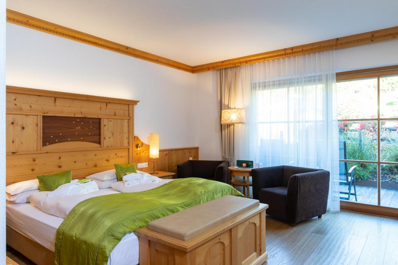 Vitalpina Hotel Dosses Santa Cristina Val Gardena Esterno foto